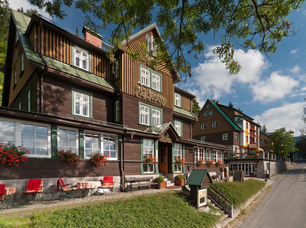 波德加萨尼酒店 Špindlerŭv Mlýn 外观 照片